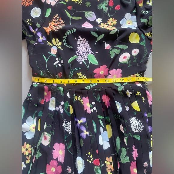 Make my Lemonade (French brand) Cassie Floral dress Size 40/Size 8 - Picture 12 of 14